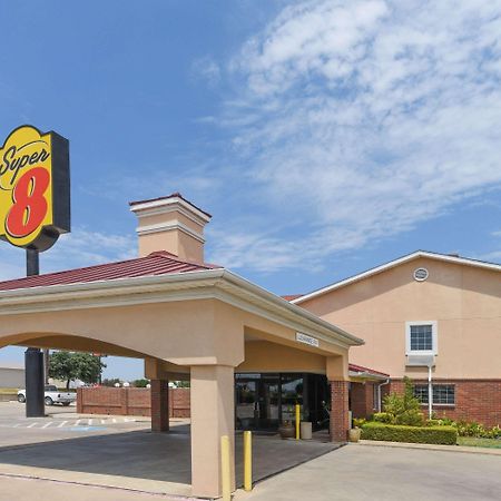 Super 8 By Wyndham Burleson Fort Worth Area Eksteriør billede
