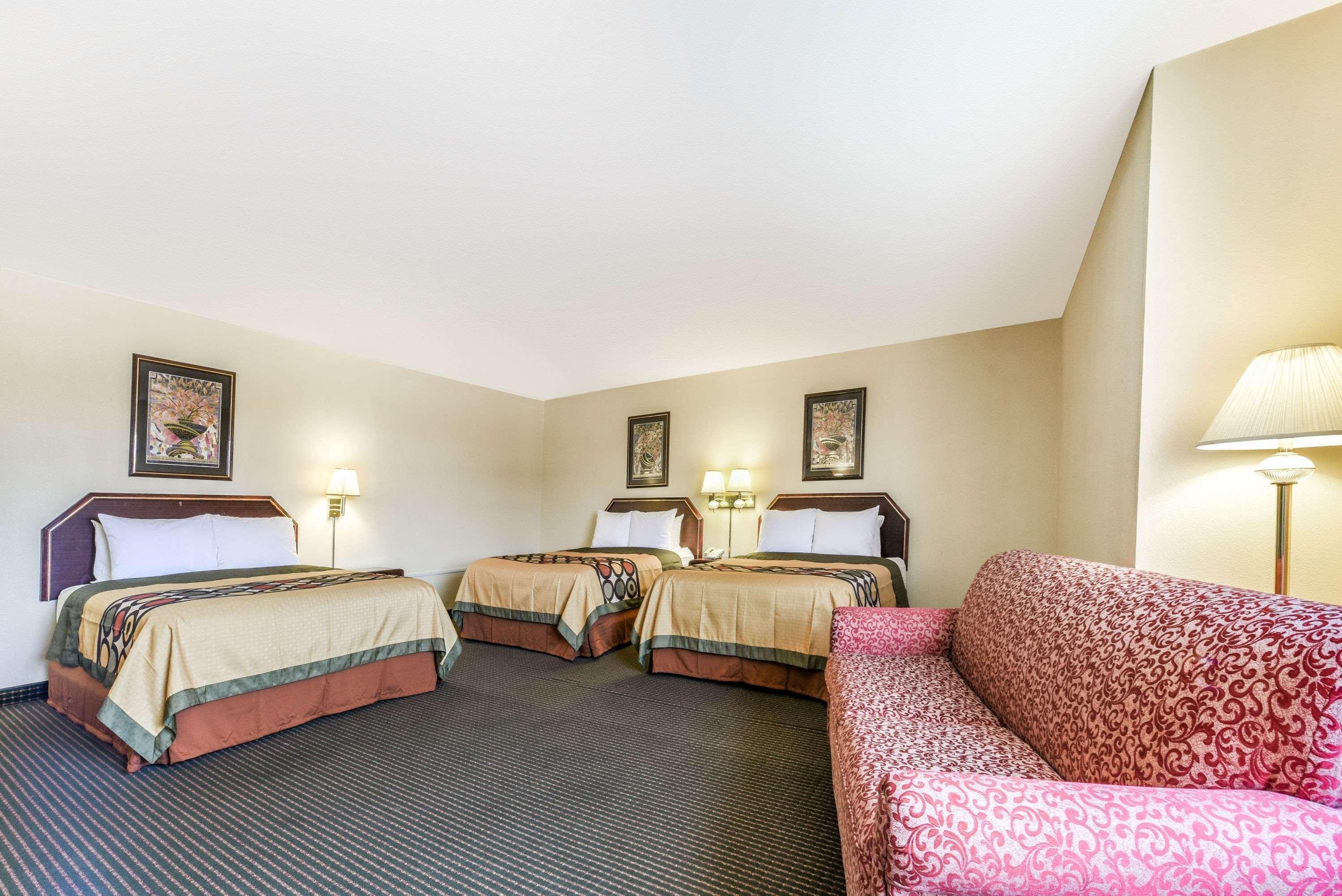 Super 8 By Wyndham Burleson Fort Worth Area Eksteriør billede