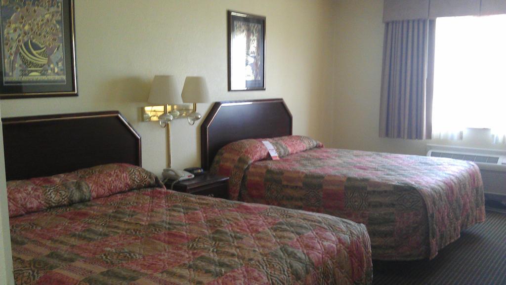 Super 8 By Wyndham Burleson Fort Worth Area Værelse billede